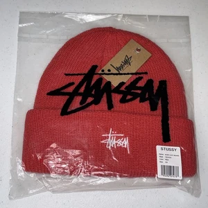 Berretto Stussy Basic con polsino rosso in maglia nuovo OSFA - Foto 1 di 4