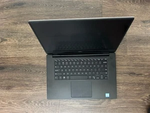 Dell Precision 5520 i7-6820HQ 2.70GHz 16GB Ram 256GB M.2 SSD Win 11 Pro *READ* - Picture 1 of 13