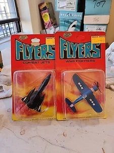 Vintage 1988 Road Champs Flyers 2pk Airplane T19 - Picture 1 of 1