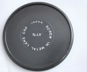 Heavy Duty Metal Screw In Front Lens Cap 67mm Japan - Picture 1 of 2