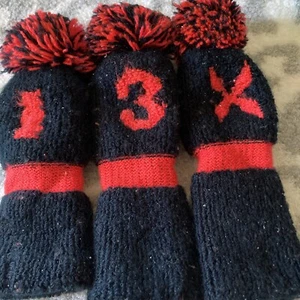 KNIT POM-POM DRIVER & 3- X WOOD HEADCOVER LOT BLACK - RED - Picture 1 of 3