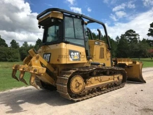 Screens and Sweeps fits CAT D6K-2B Bulldozer - Picture 1 of 3
