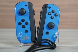 Joy-Con Dragon Quest XI S Lotto Slime Special Edition Nintendo Switch Controller - Picture 1 of 2