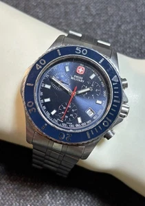 Reloj Hombre Ejército Suizo Militar 100M 45mm, Fecha, Funciona, Crono Necesita Reparación - Imagen 1 de 24