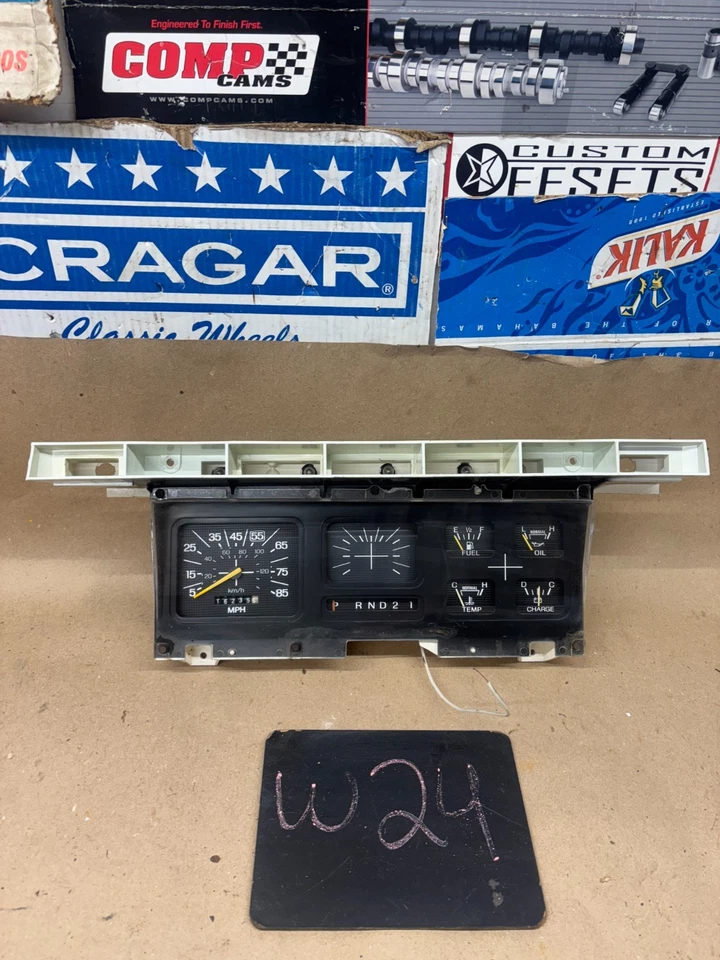 1982 年 1986 年福特 F150 F350 F25 DASH 仪器仪表盘自动速度计 — 第 1/4 张图片