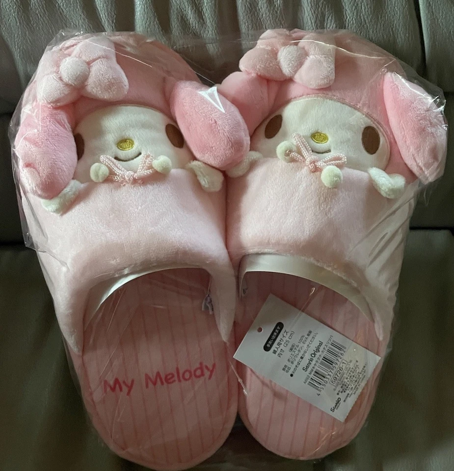 Sanrio My Melody Character Shape Slippers 597261