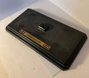 Bburago Citroen 15cv TA 1938 1:24 spares base plate - Picture 1 of 1