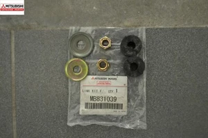 MITSUBISHI PAJERO MONTERO 91 - 01 FRONT STABILIZER BAR LINK KIT NEW GENUINE OEM - Picture 1 of 3