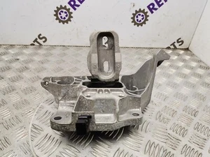 Supporto motore superiore Vauxhall Opel Corsa 1.2 benzina 2019-2023 F 9824312980 - Foto 1 di 7