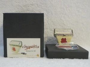 Scatola portabevande cibo da asporto Bejeweled Opera d'arte smalto cristallo austriaco cinese da asporto - Foto 1 di 5