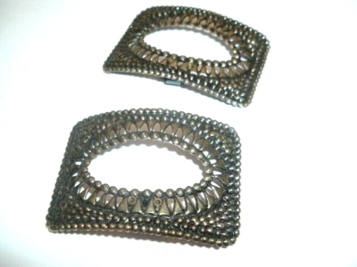CLIPS PARA ZAPATOS de latón martillado vintage en caja de regalo Foto 1 de 3