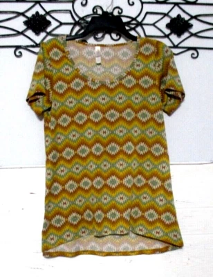 Top tejido para mujer LuLaRoe talla S multicolor geométrico manga corta cuello redondo Foto 1 de 4