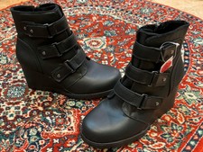 khombu pisa boots