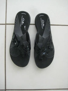 Cloudsteppers by Clarks Women's BrinKley Flora Black Thong Sandals Size 9 - Picture 1 of 8