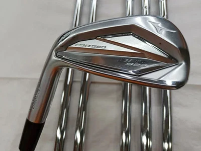 Mizuno JPX 923 Forged lefty Iron Set 5-9,Pw 6pc Flex Stiff Dynamic Gold 105 S200 - Image 1 of 4