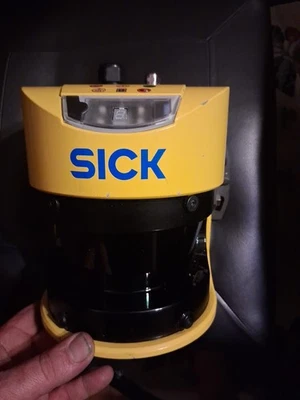 SICK S30A-6011BA SCANNER A LASER DE SEGURANÇA 1023546 USADO BOM - Imagem 1 de 4
