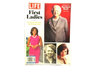 August 2018 - LIFE Magazine - First Ladies - Portraits Of Grace And Leadership - Foto 1 di 3