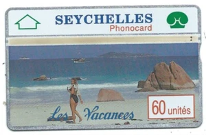 SEYCHELLES - 60 unit "LES VACANCES" SEYTELS Phone Card BEACH SCENE / TOURISM - Foto 1 di 1