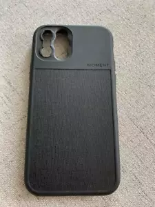 Moment Photo Case (case+lense mount) Iphone 11 pro - Photo 1/2
