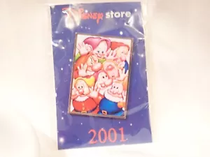 Disney Store Exclusive Commemorative Seven Dwarfs Pin 2001 - Picture 1 of 2