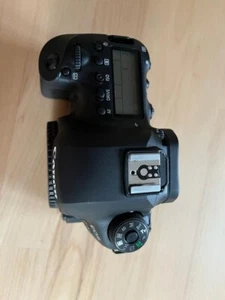 Canon EOS 6D Mark II Digital SLR Camera Mit TEILGARANTIE - Bild 1 von 4