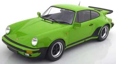 1:12 Minichamps Porsche 911 (930) Turbo 1977 lightgreen - Bild 1 von 4