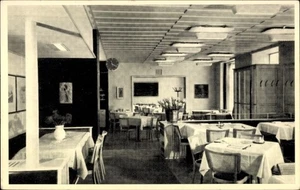 Ak Basel Stadt Schweiz, Innenansicht eines Restaurants, Tische mit... - 4803541 - Bild 1 von 2