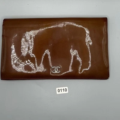 Cartera Chanel marrón charol doble pliegue logotipo CC #110 Foto 1 de 4