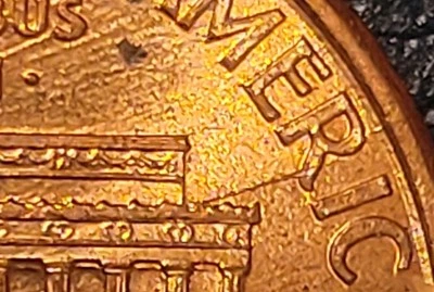 Centavo Lincoln 1998 prístino tiene una grieta en el reverso.  Envío gratis Foto 1 de 4