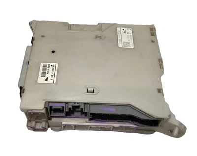 Bloque de unión izquierda Lexus IS250 C 2011 2012 OEM 82730-53582 Foto 1 de 4