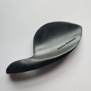 Linkshänder Ebenholz Violine Kinnstütze 4/4 Größe Geigenauflage Kinnschnitzerei Worte - Bild 1 von 2