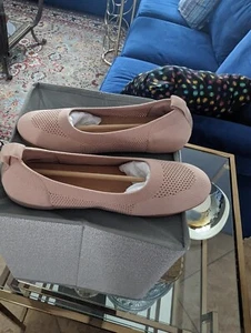 Women's comfort shoes - Picture 1 of 3
