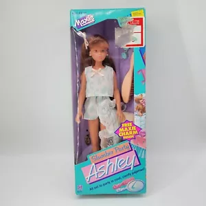 MAXIE DOLL'S FRIEND VINTAGE ANNI 80 "SLUMBER PARTY ASHLEY" HASBRO 1988 RARA NUOVA CON SCATOLA - Foto 1 di 17