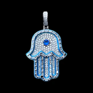 Ciondolo Hamsa Iced Out in Smalto Argento Sterling 925 di Ice Cold Drip London - Foto 1 di 11