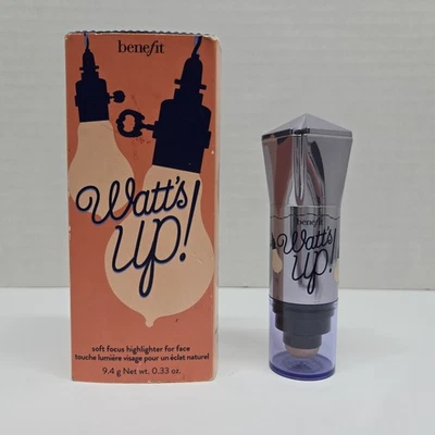 Benefit Watt's Up Soft Focus Cream to Powder Highlighter For Face NEW WITH BOX  - Image 1 of 4