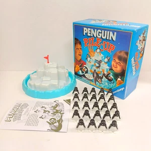 Penguin Pile Up Game by Ravensburger 1996 Complete - Picture 1 of 19