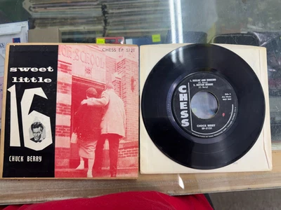 HTF 45 rpm rock & roll CHUCK BERRY Sweet Little Sixteen 1958 Chess EP 5121 PS 16 - Image 1 of 2