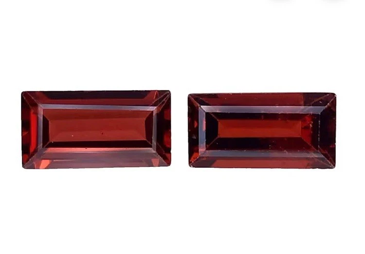 Fiery Red Matched Pair Of Garnets Gemstones From Emerald Creek Idaho - Image 1 of 1