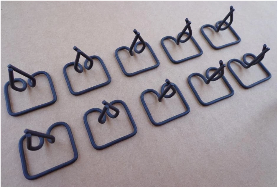 10 ¡NUEVO! ¡CLIPS DE MOLDEO PARA CINTURÓN/CAPUCHA! Se adapta a Ford, Dodge, Plymouth, Chrysler años 30-50 Foto 1 de 1