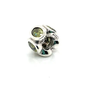 Genuine Pandora Sterling Silver Green Oval Lights CZ Charm 790311GCZ - Picture 1 of 6