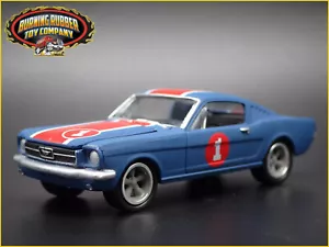 1965 65 Ford Mustang Fastback Blue 1:64 Scale Collectible Diecast Modelo Coche - Imagen 1 de 8