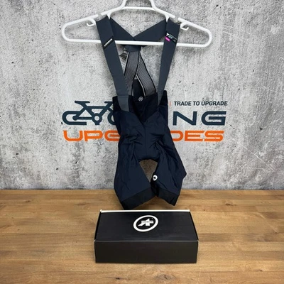 Новый! Женские велосипедные шорты-комбинезон Assos UMA GT XS черные рекомендуемая розничная цена производителя 190 долл. США - Изображение 1 из 4