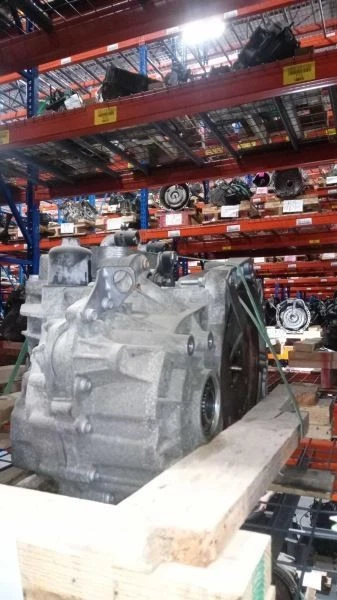 Transmisión automática AWD Quattro 6 velocidades compatible con 14-15 AUDI TT 151379 Foto 1 de 3