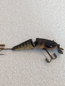 Vintage Holz C.C.B. Co. Jointed Fishing Pikie Köder mit Glasaugen - Indiana  - Bild 1 von 6