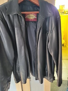 Euro Mond XL used Leather jacket. retail $299+ - Picture 1 of 4
