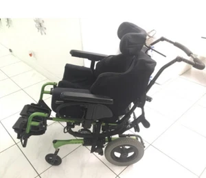 Quickie / Sunrise Medical Zippie Iris Tilt-in-Space Technology Wheelchair Green - Picture 1 of 11