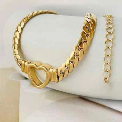 Brazalete de acero inoxidable enchapado en oro de 18k moda corazón eslabón dorado regalo para mujer Foto 1 de 4