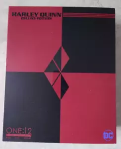 Figura de acción Mezco One: 12 DC Comics Harley Quinn Edición Deluxe - Imagen 1 de 4