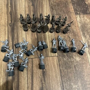 31 Pieces Star Wars Chess Replacement Pieces Plastic Hasbro Lucasfilm - Picture 1 of 10