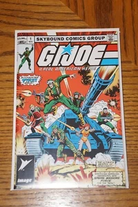 G.I. JOE A REAL AMERICAN HERO #1 LARRY HAMA CUT CVR A & CVR B COBRA VARIANT NEU - Bild 1 von 2